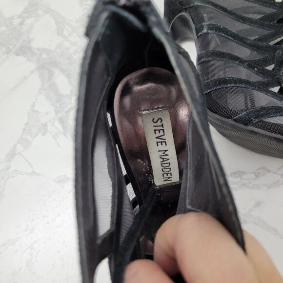 Steve Madden Black High Heels Shoes Size: 6.5 M - Picture 9 of 10